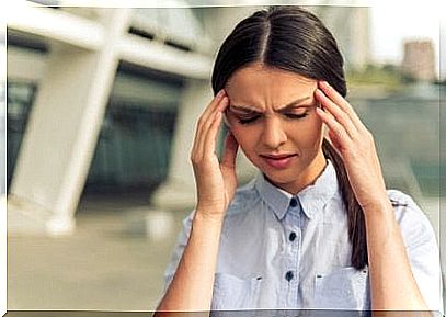 Woman with headache