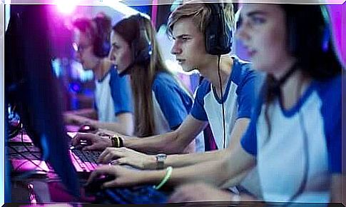 The psychology of electronic sports