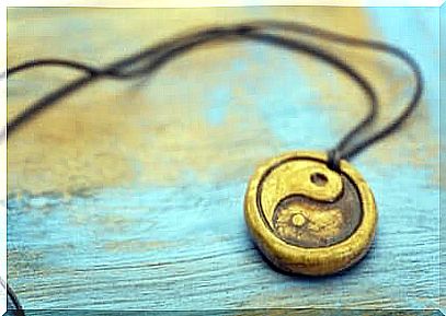 A necklace with the yin-yang symbol